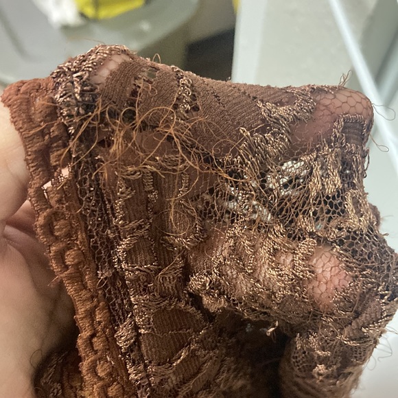 what ; brown ( on the top ) see thru design with flowers with zipper. its cute💫 - Picture 14 of 15